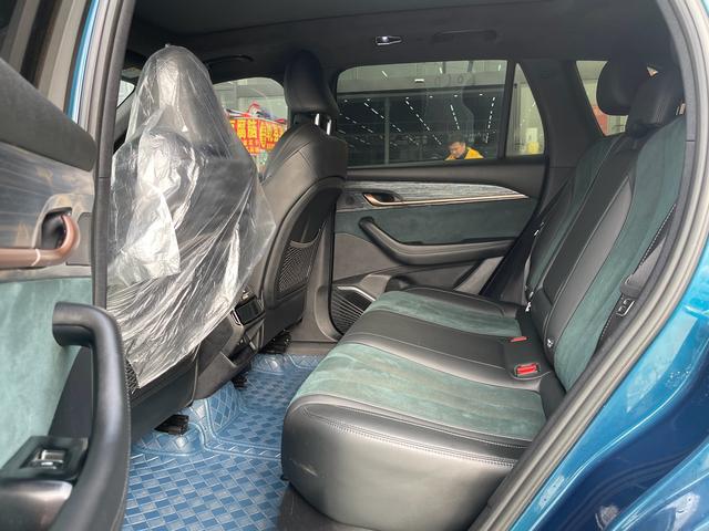 Geely Xingyue L 2021 thumb 3