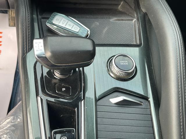 Geely Xingyue L 2021 thumb 8