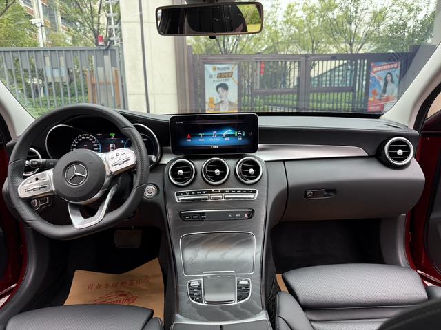 Mercedes-Benz C-Class 2020 thumb 3