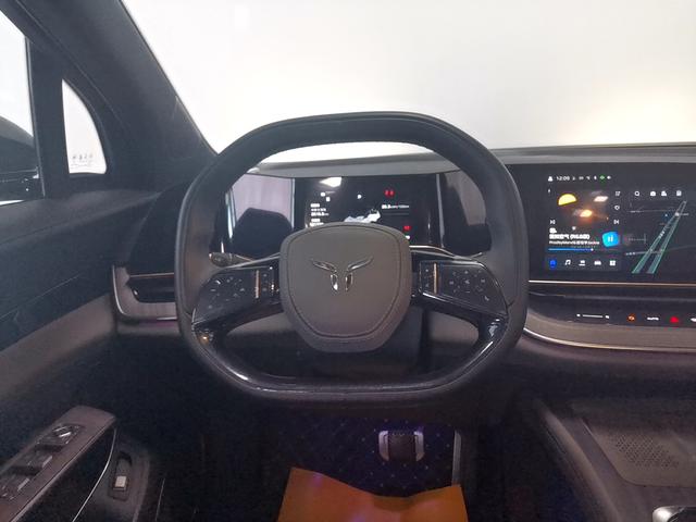 Hongqi Tiangong 08 2025 thumb 8
