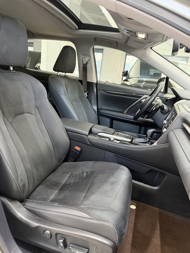 Lexus RX 2020 thumb 7