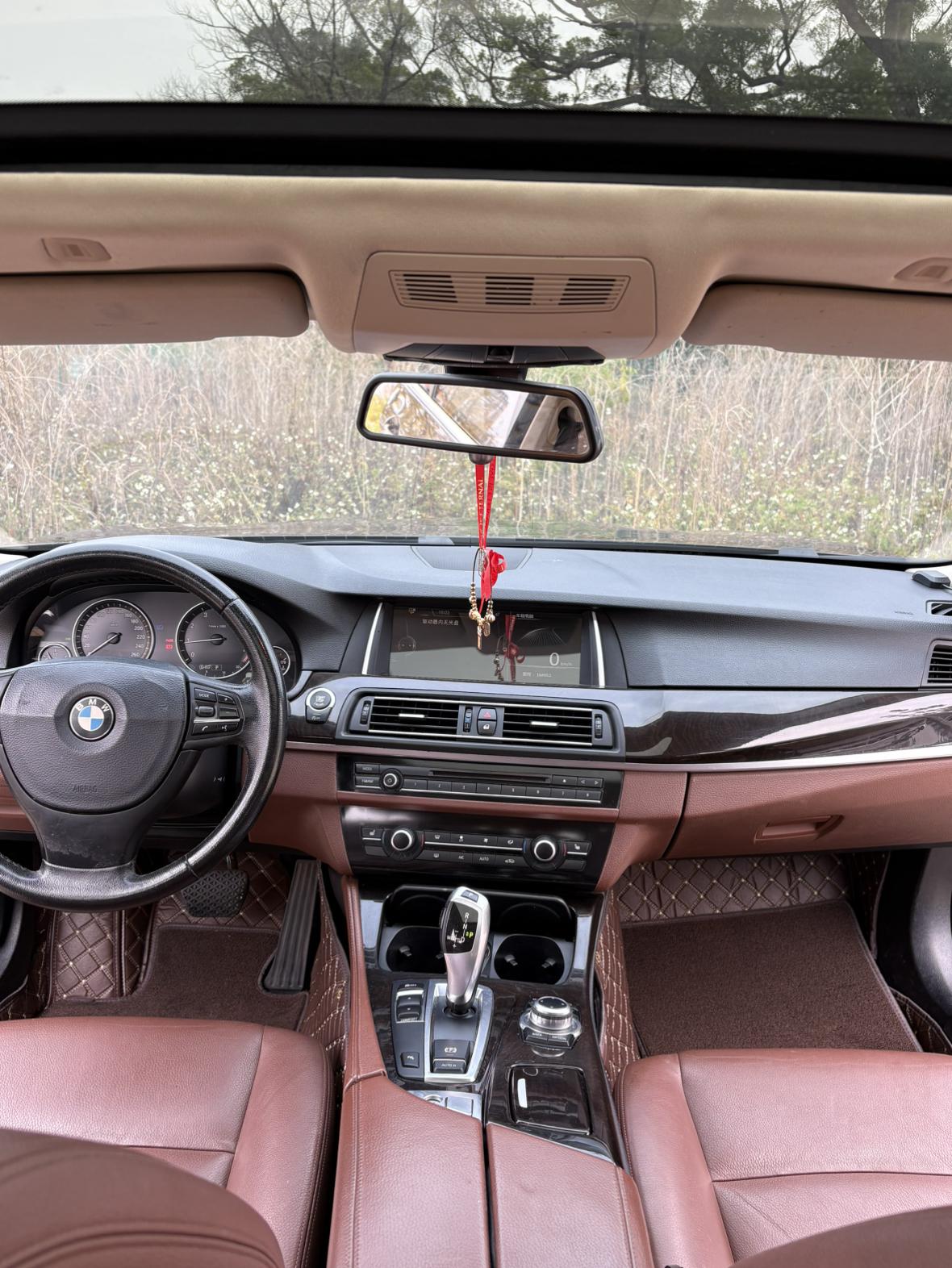 BMW 5 серии 2016 thumb 7