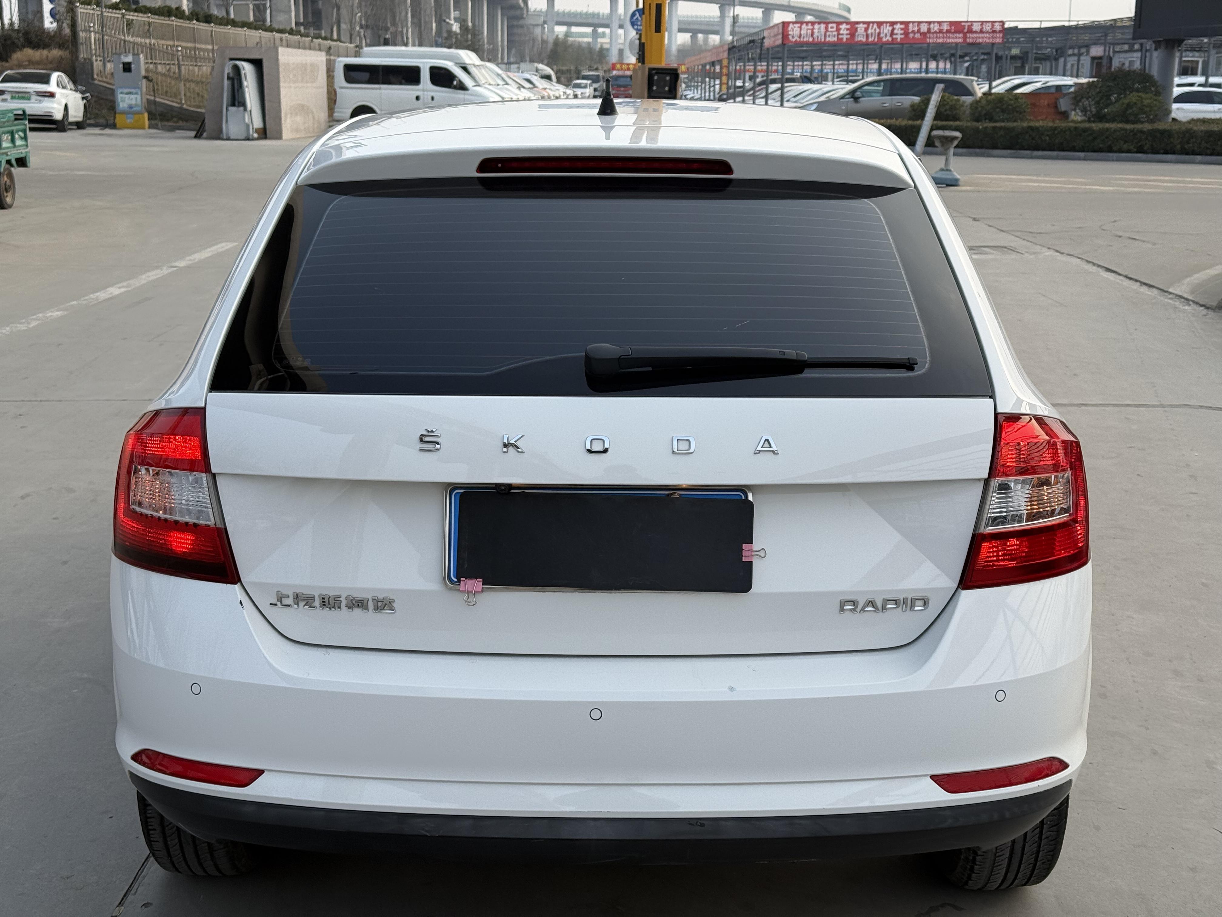 Skoda Scala 2019 thumb 3