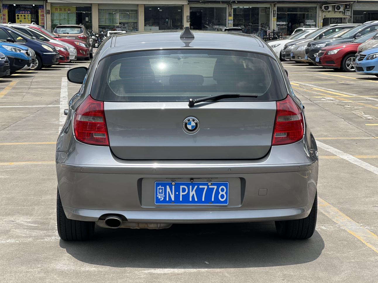 BMW 1 серии 2010 thumb 4