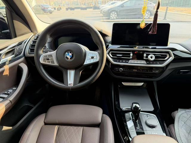 BMW X3 2022 thumb 4