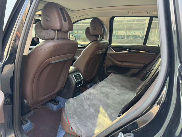 BMW X3 2022 thumb 5