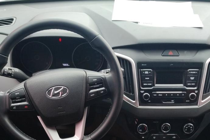 Hyundai ix25 2018 thumb 7