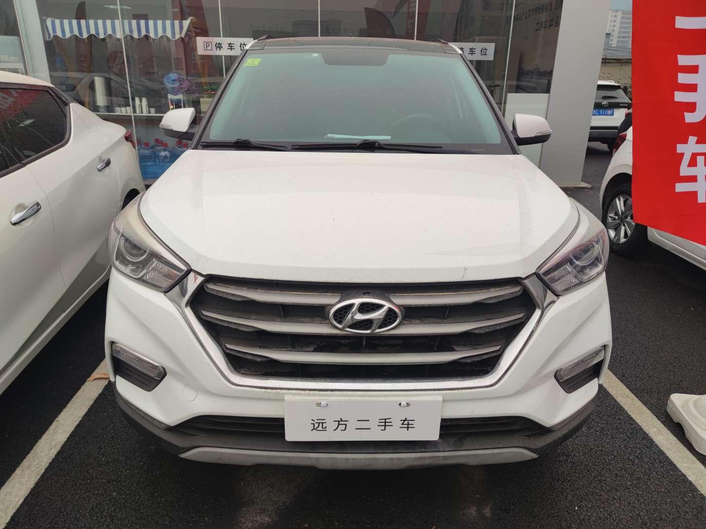 Hyundai ix25 2018 thumb 10