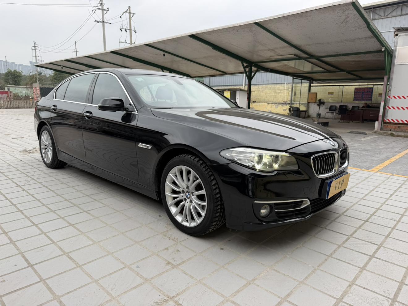 BMW 5 серии 2014 thumb 10