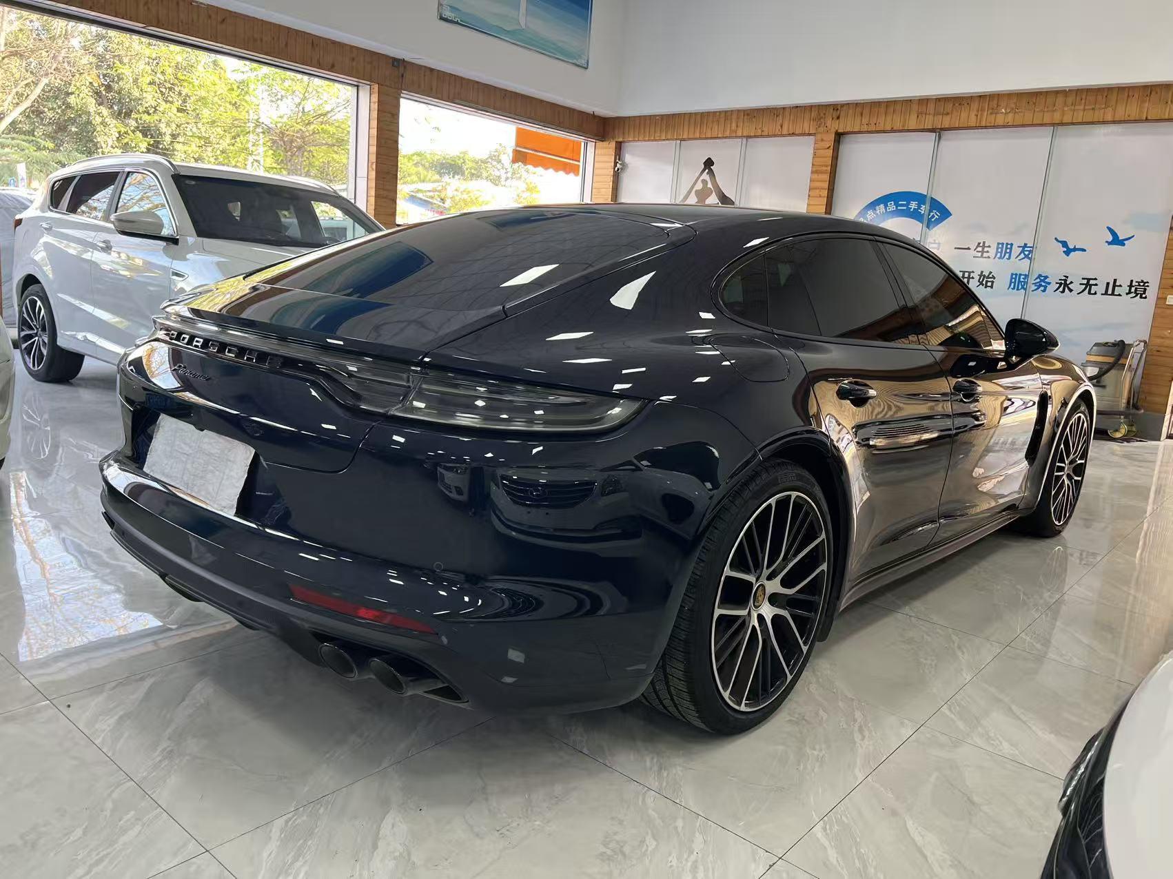 Porsche Panamera 2023 thumb 5