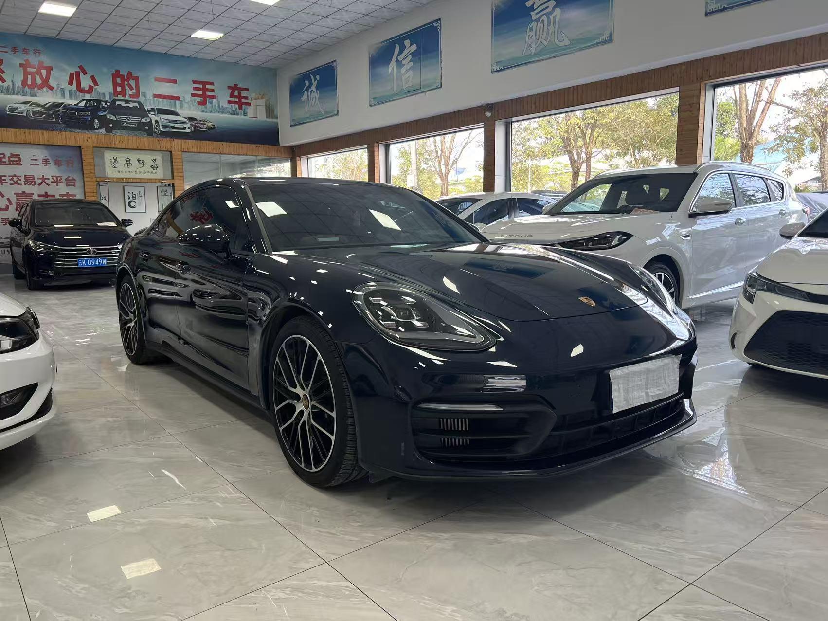 Porsche Panamera 2023 thumb 11