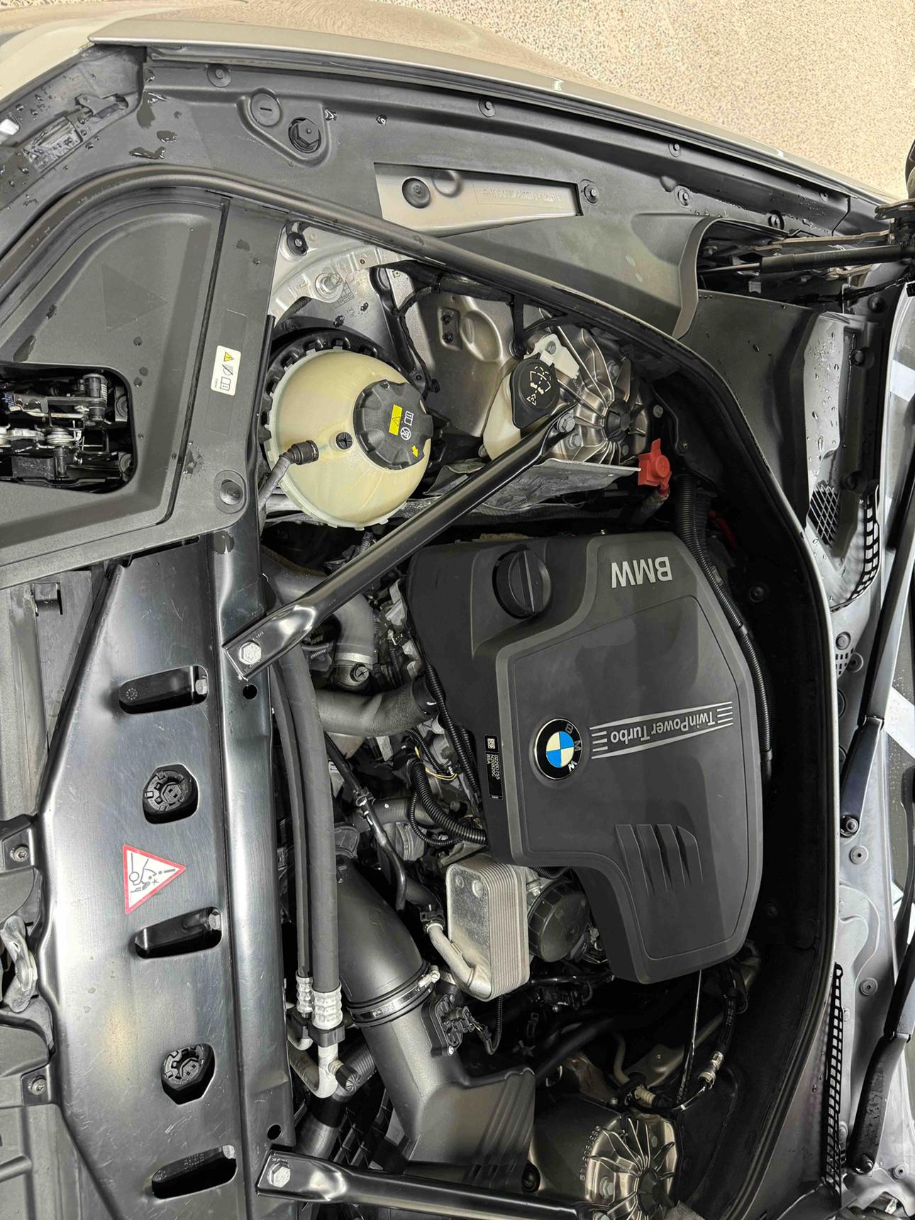 BMW 5 серии 2016 thumb 9