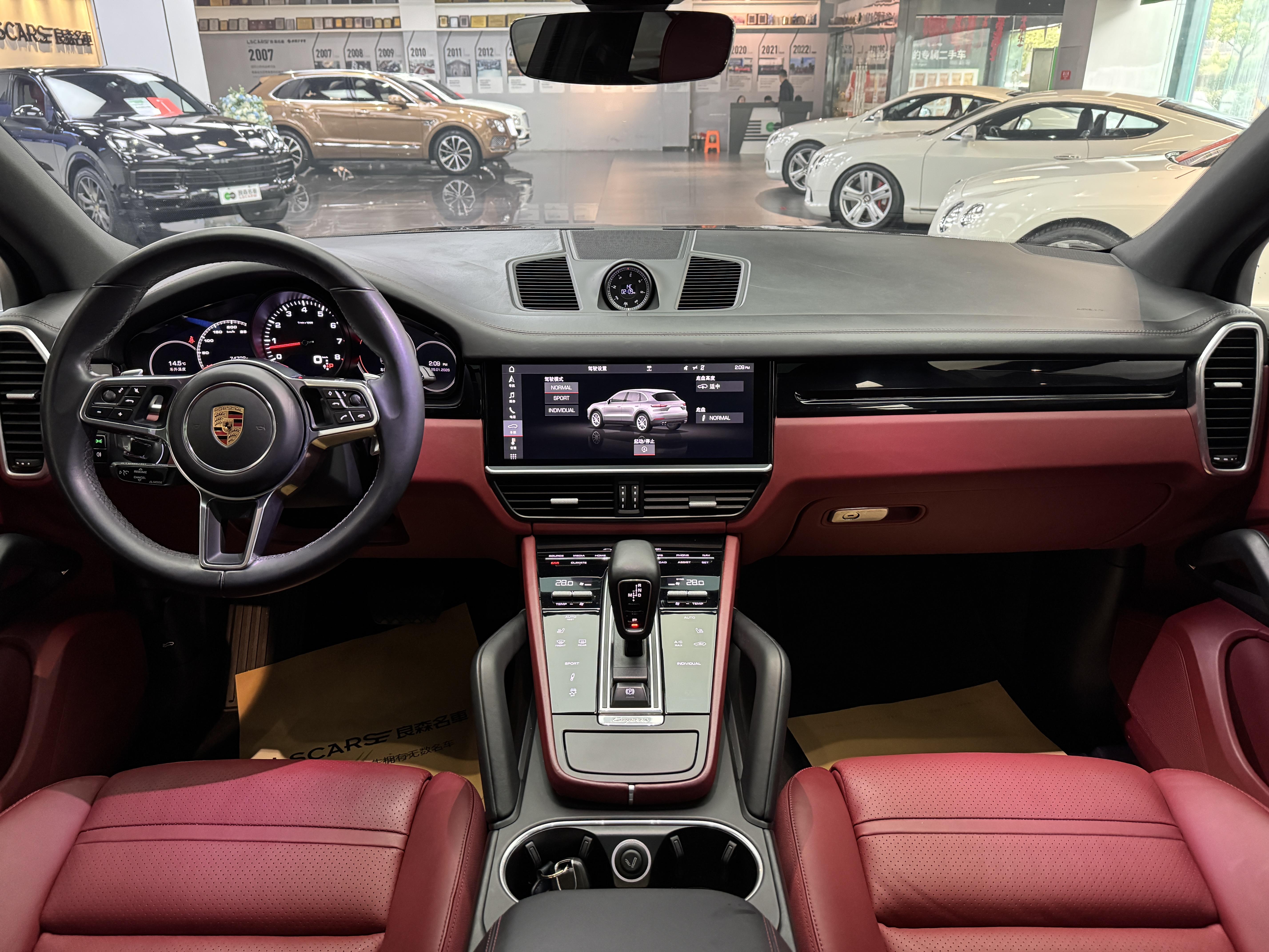Porsche Cayenne 2019 thumb 8