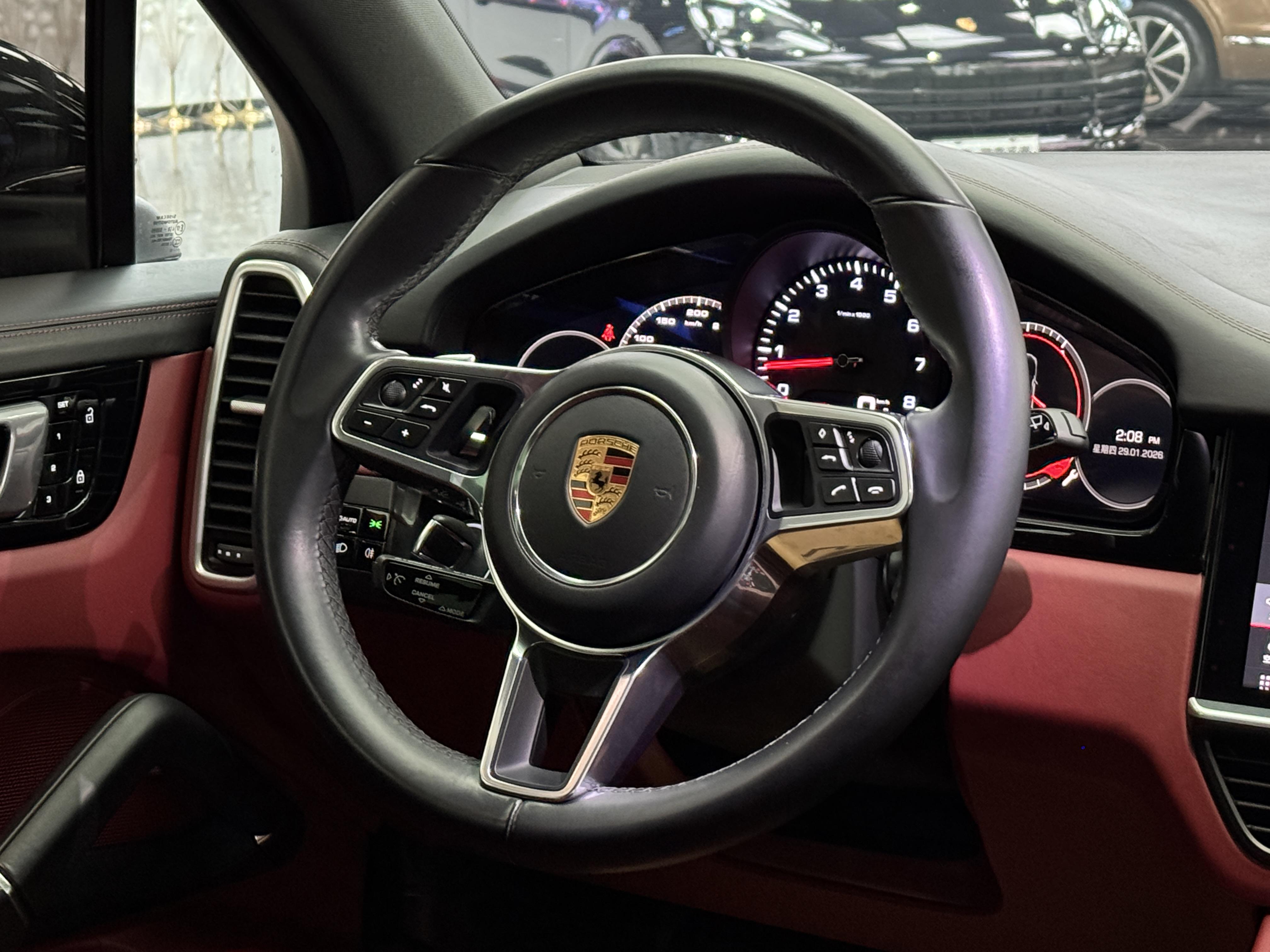 Porsche Cayenne 2019 thumb 10