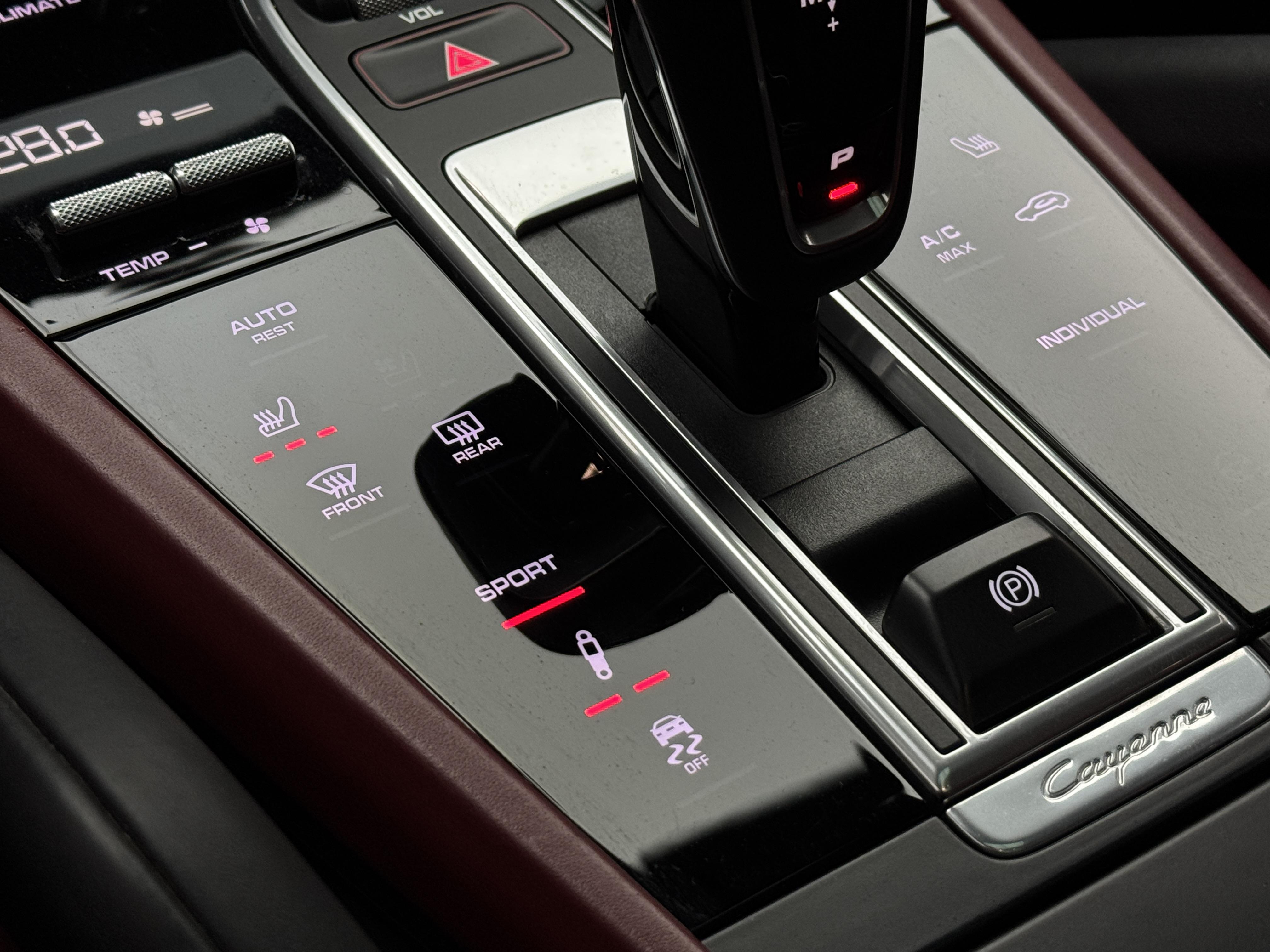 Porsche Cayenne 2019 thumb 11