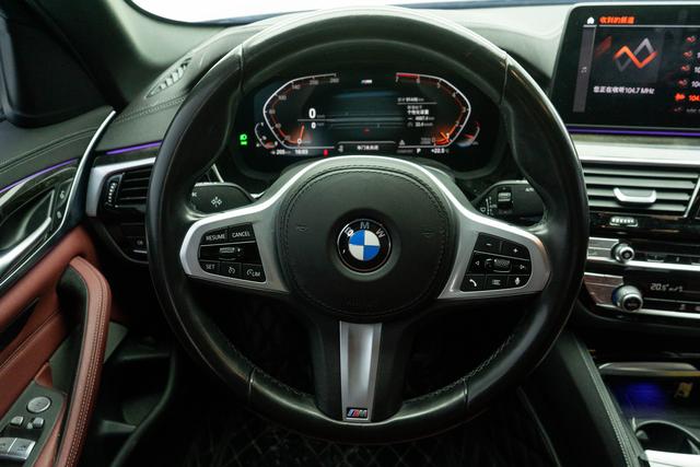 BMW 5 серии 2021 thumb 9