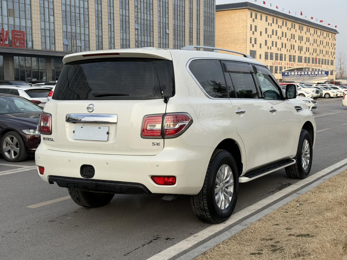 Nissan Patrol 2018 thumb 3
