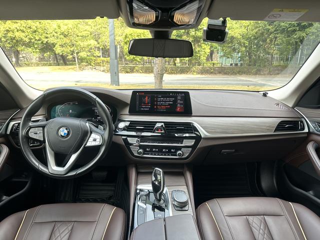 BMW 5 серии 2020 thumb 5