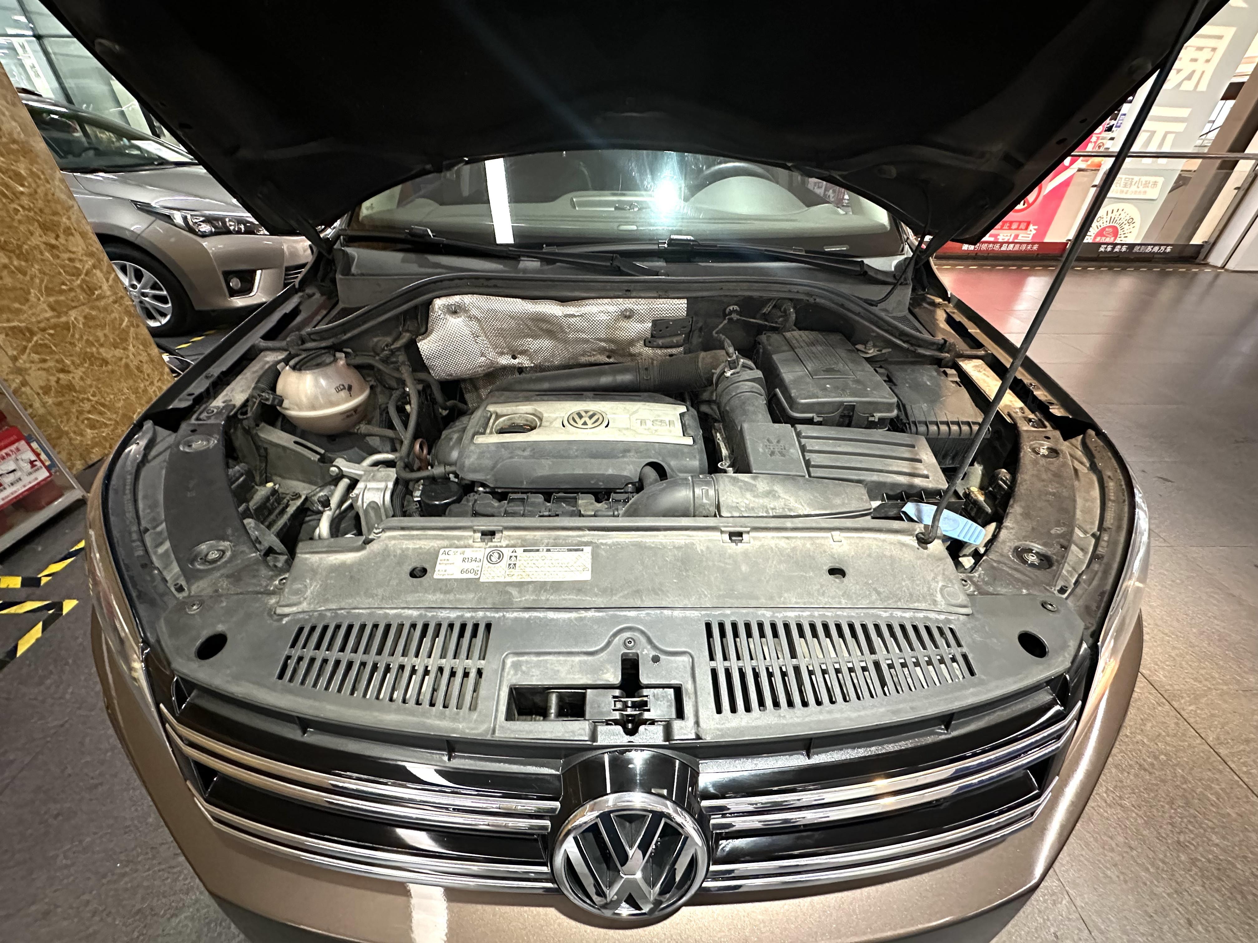 Volkswagen Tiguan 2012 thumb 5