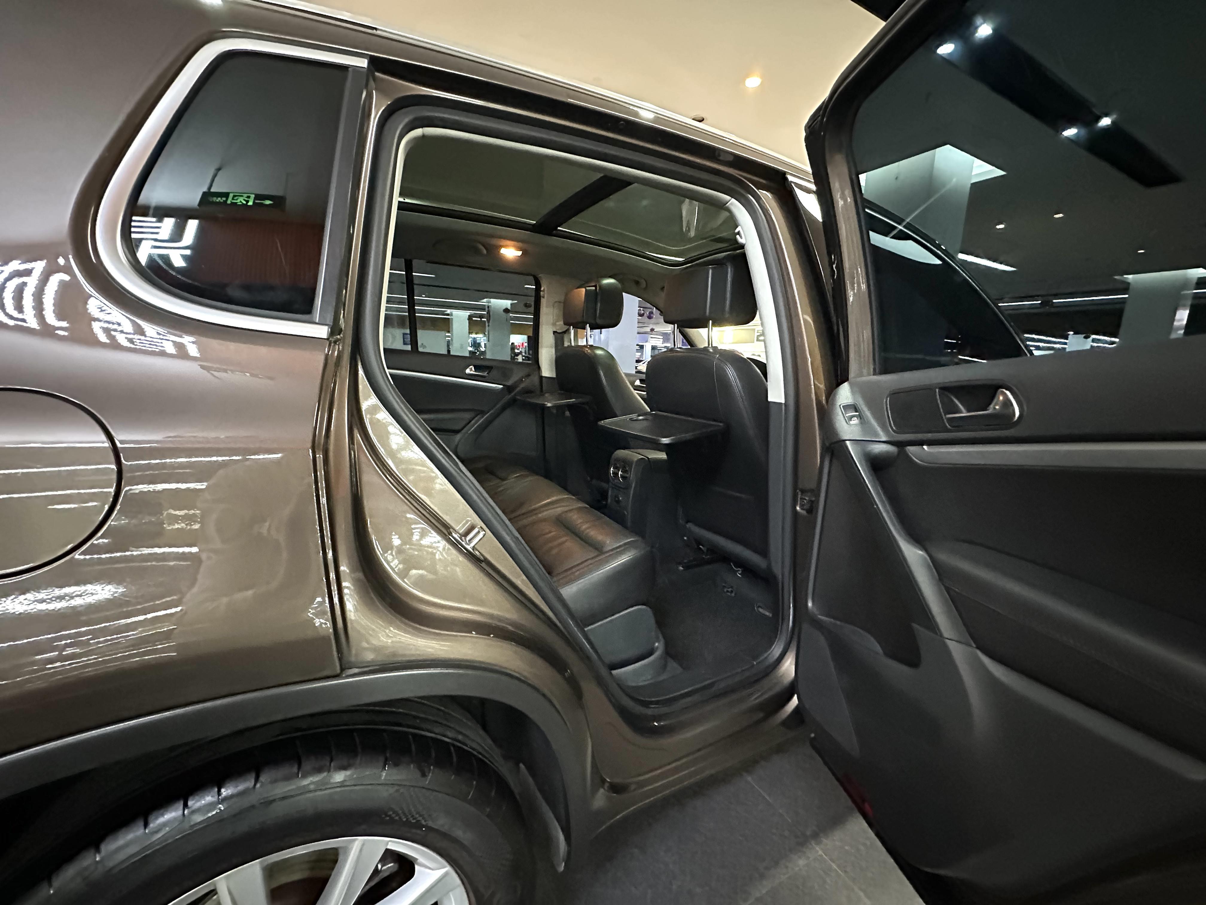 Volkswagen Tiguan 2012 thumb 10