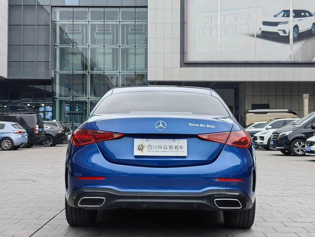 Mercedes-Benz C-Class 2024 thumb 3