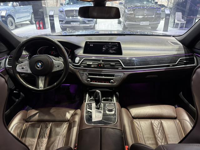 BMW 7 серии 2021 thumb 5