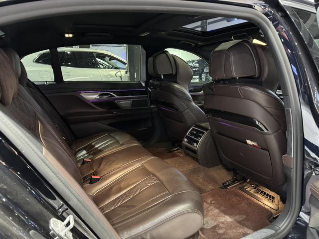 BMW 7 серии 2021 thumb 11