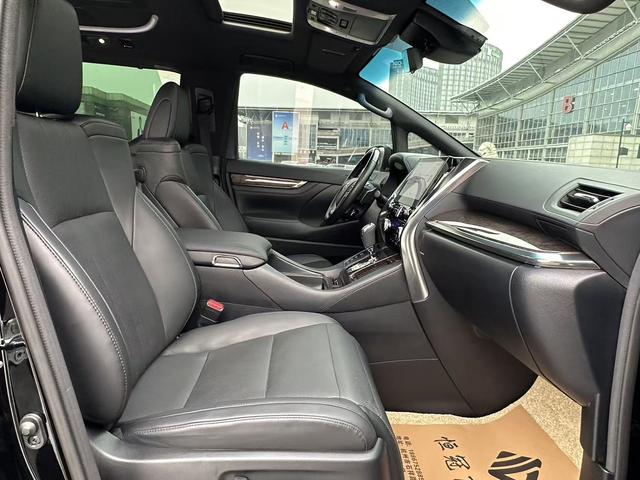 Toyota Vellfire 2021 thumb 9