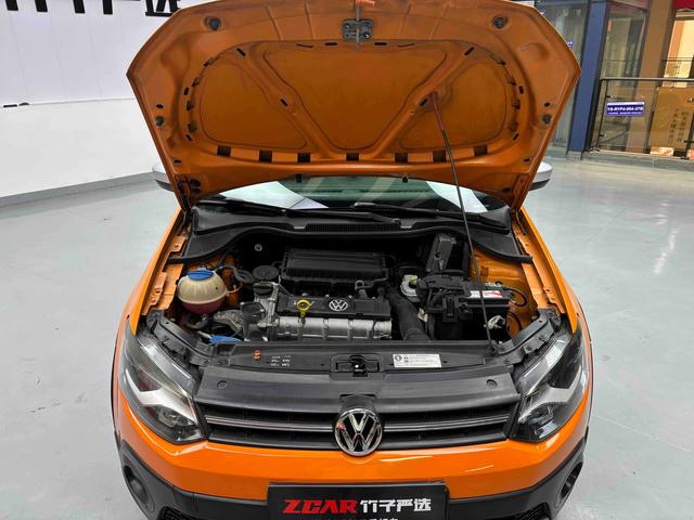 Volkswagen Polo 2013 thumb 8