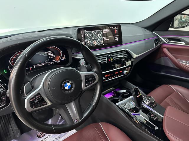 BMW 5 серии 2022 thumb 11