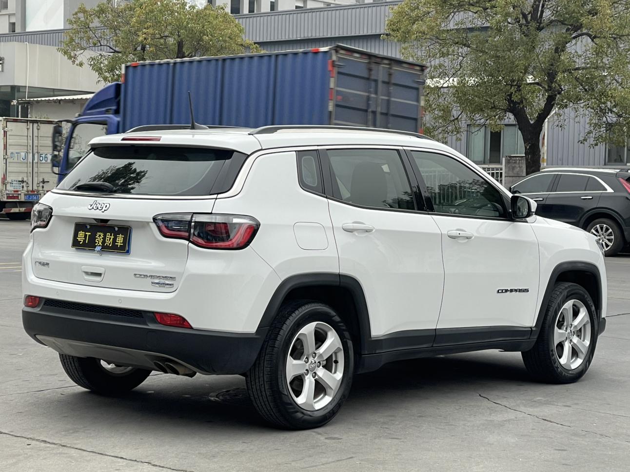 Jeep Compass 2019 thumb 4