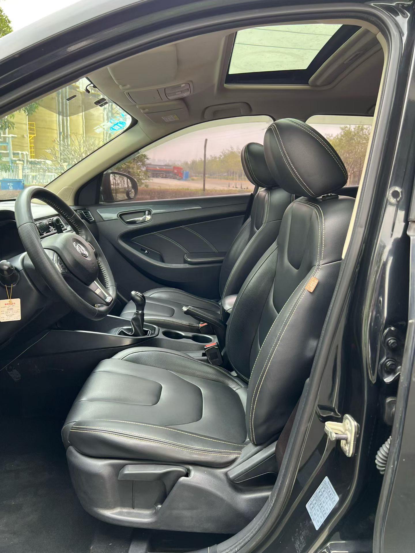 Dongfeng Fengon 580 2018 thumb 6