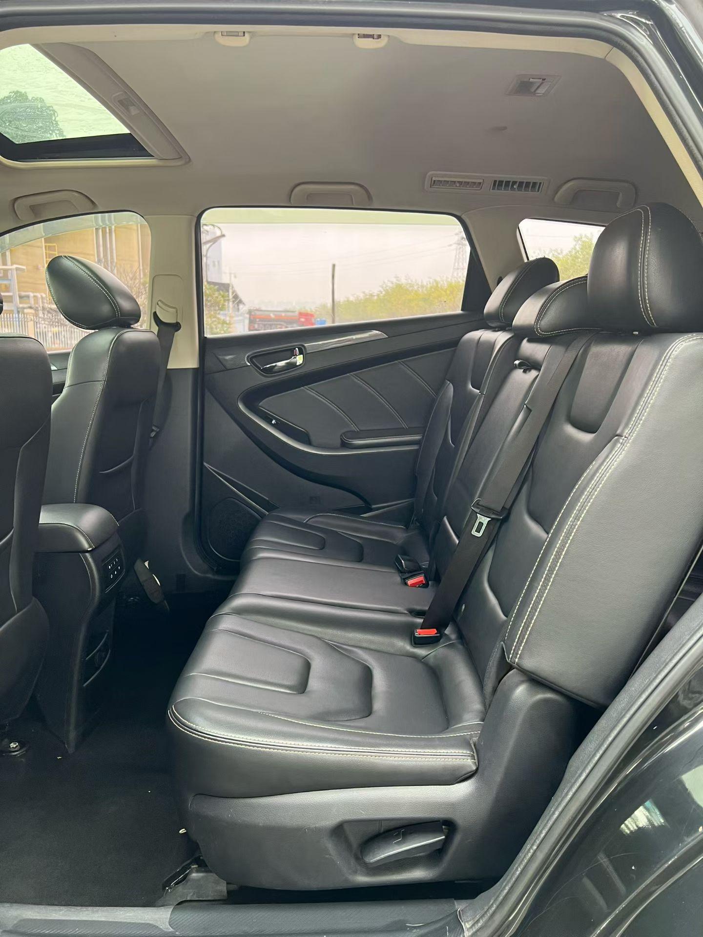 Dongfeng Fengon 580 2018 thumb 7