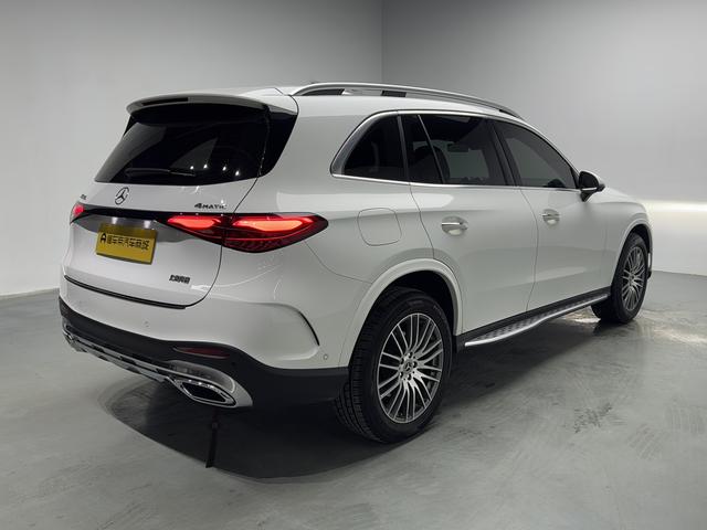 Mercedes-Benz GLC 2024 thumb 4