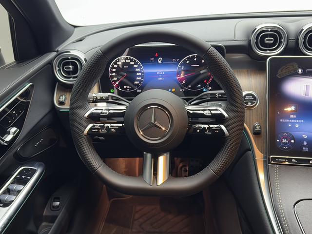Mercedes-Benz GLC 2024 thumb 8