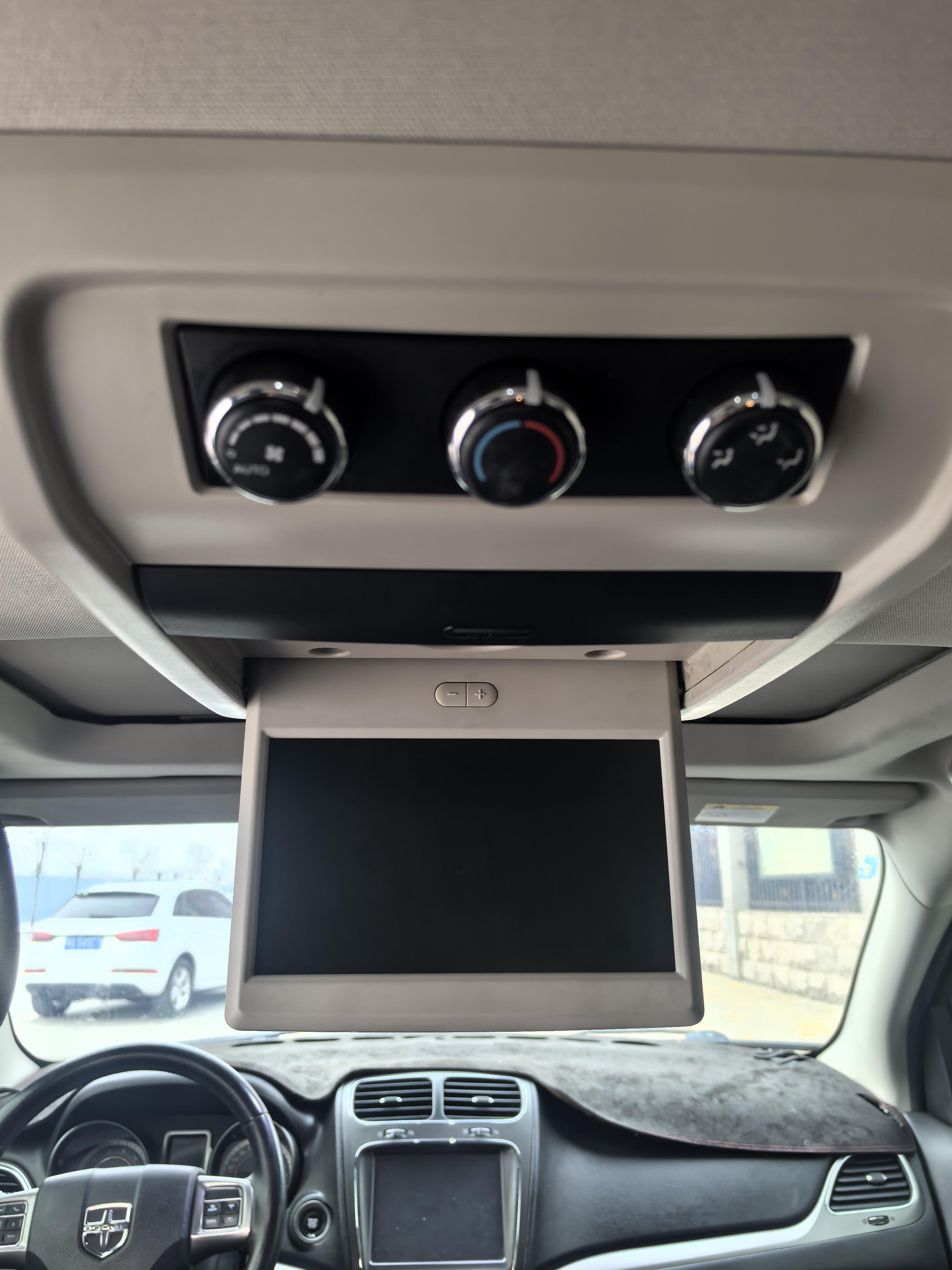 Dodge Caliber 2017 thumb 7