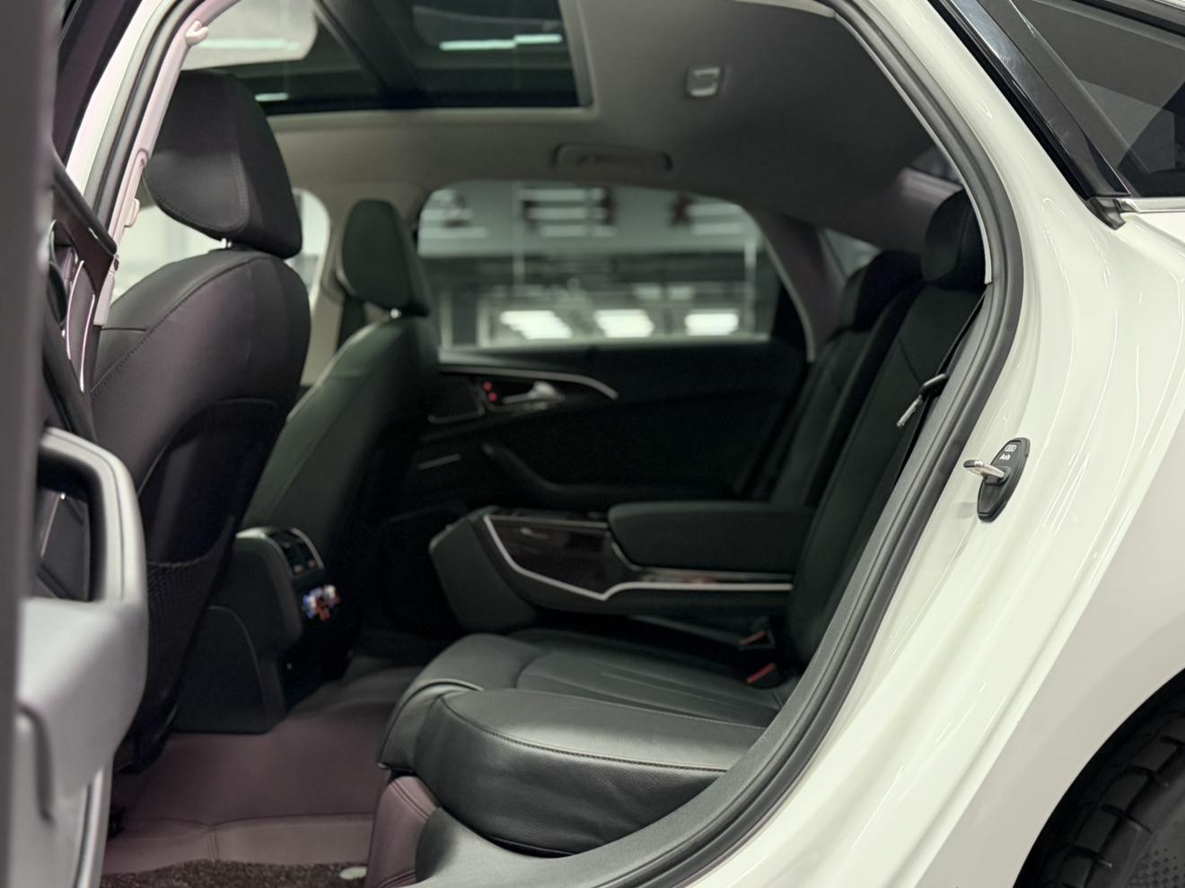 Audi A6 2017 thumb 10