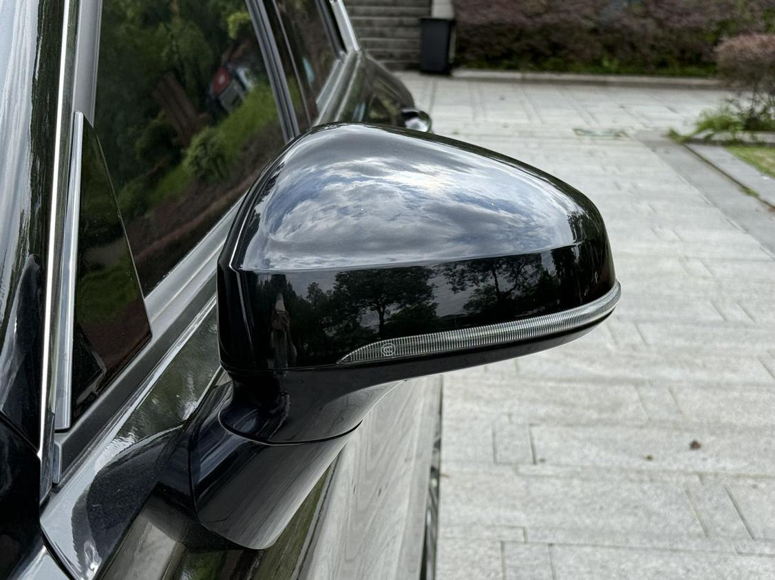 Hongqi H5 2022 thumb 11