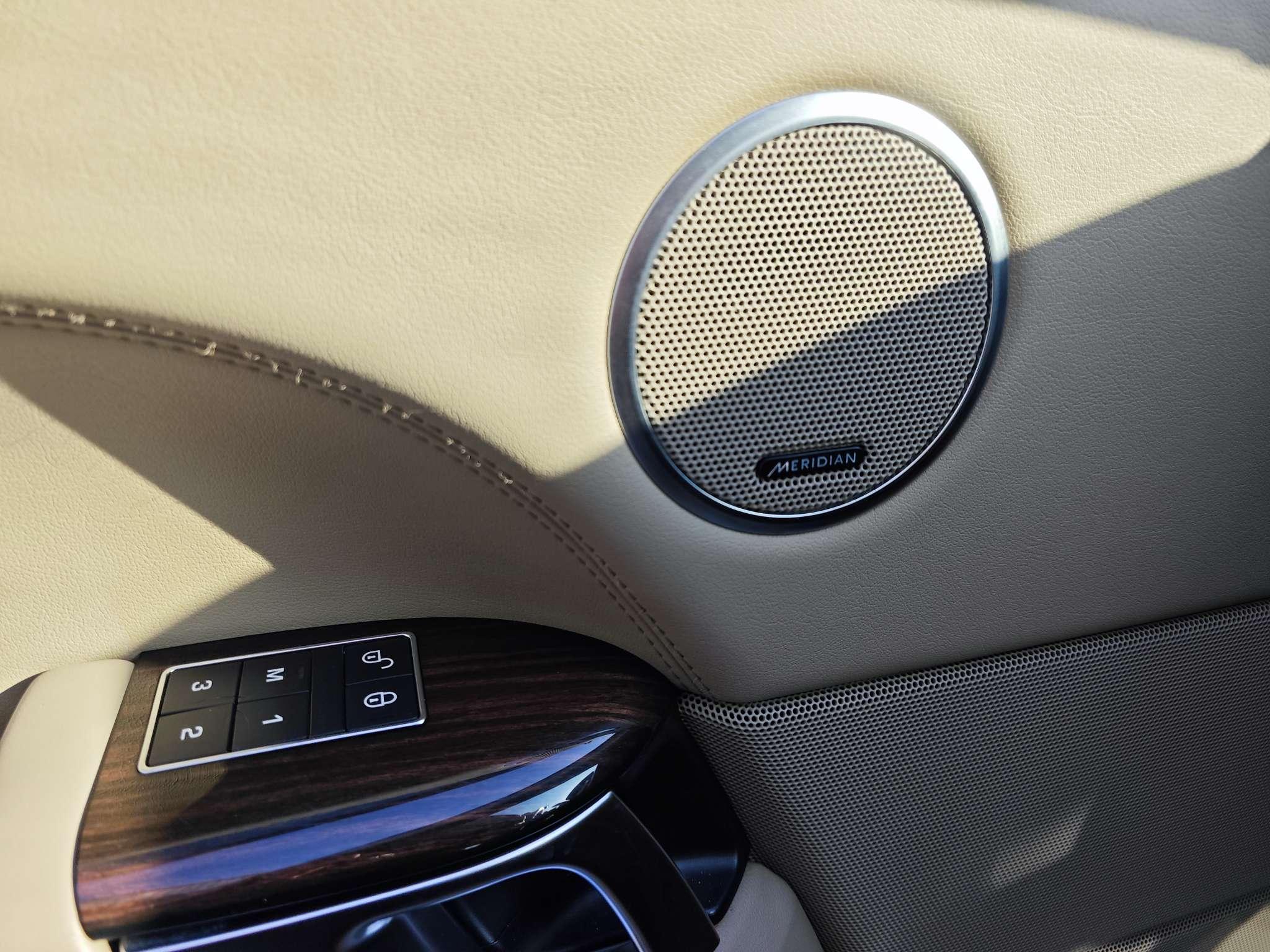 Land Rover Range Rover 2016 thumb 8