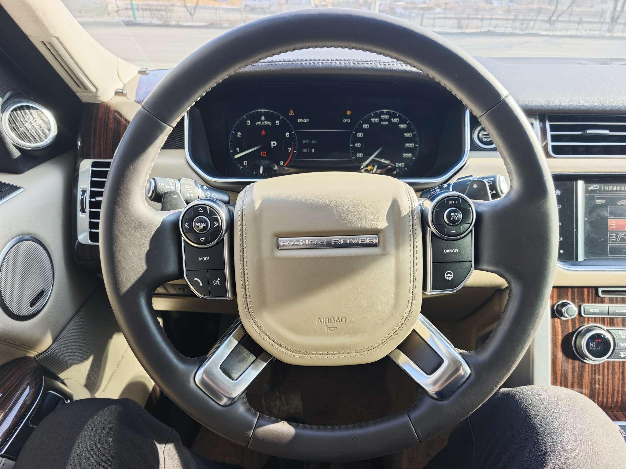 Land Rover Range Rover 2016 thumb 12