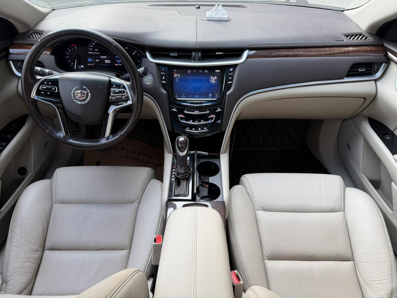 Cadillac XTS 2015 thumb 3