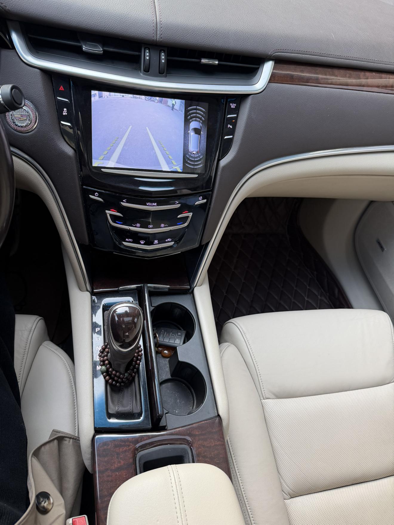 Cadillac XTS 2015 thumb 4