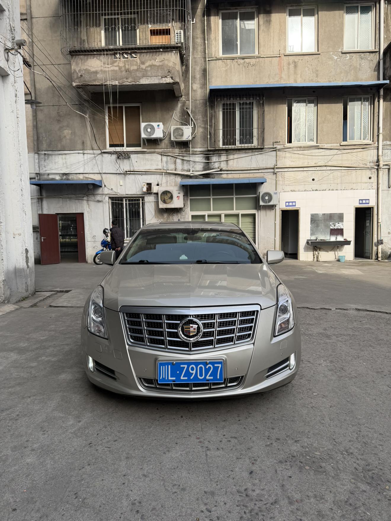 Cadillac XTS 2015 thumb 9