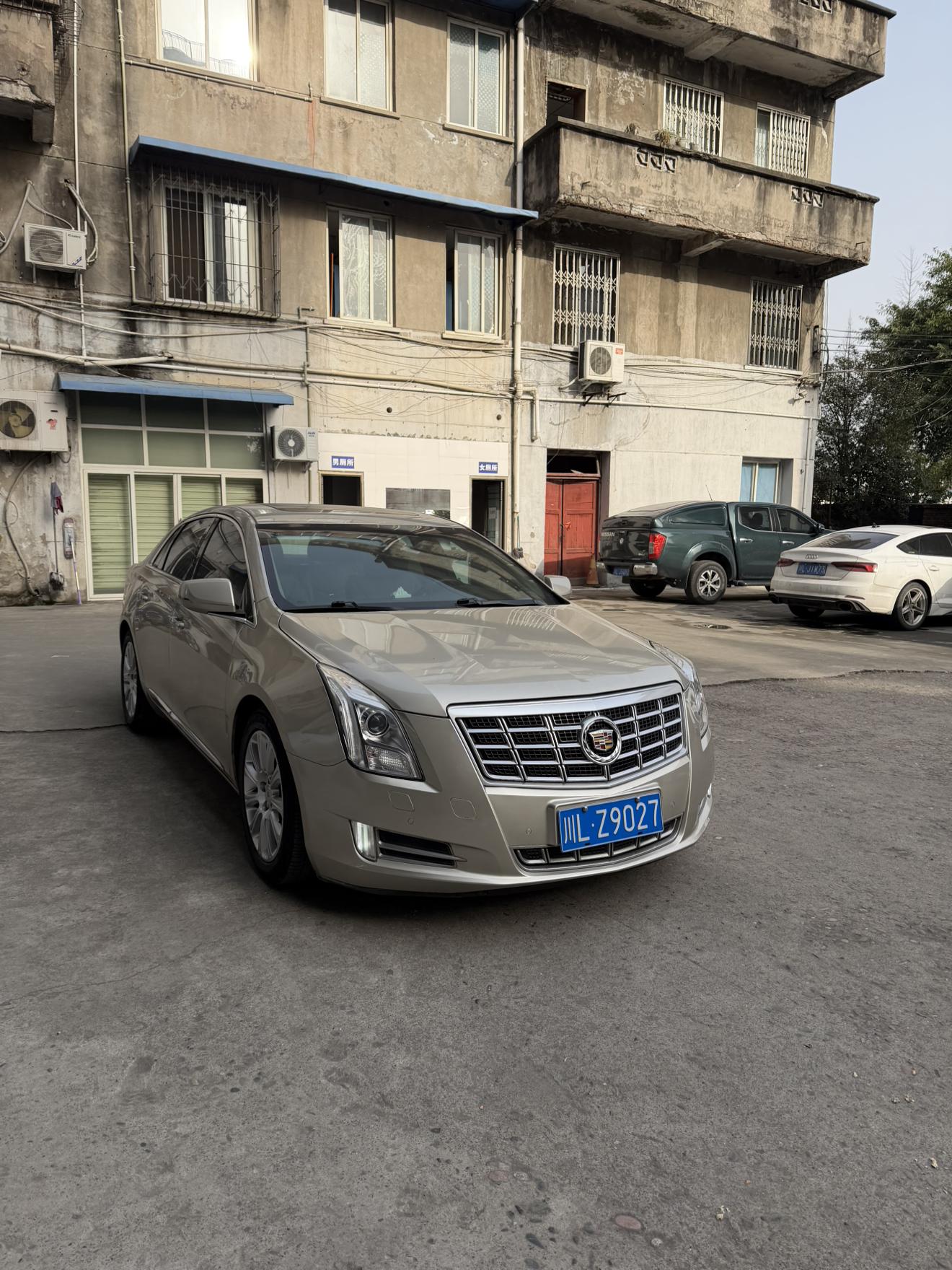 Cadillac XTS 2015 thumb 10