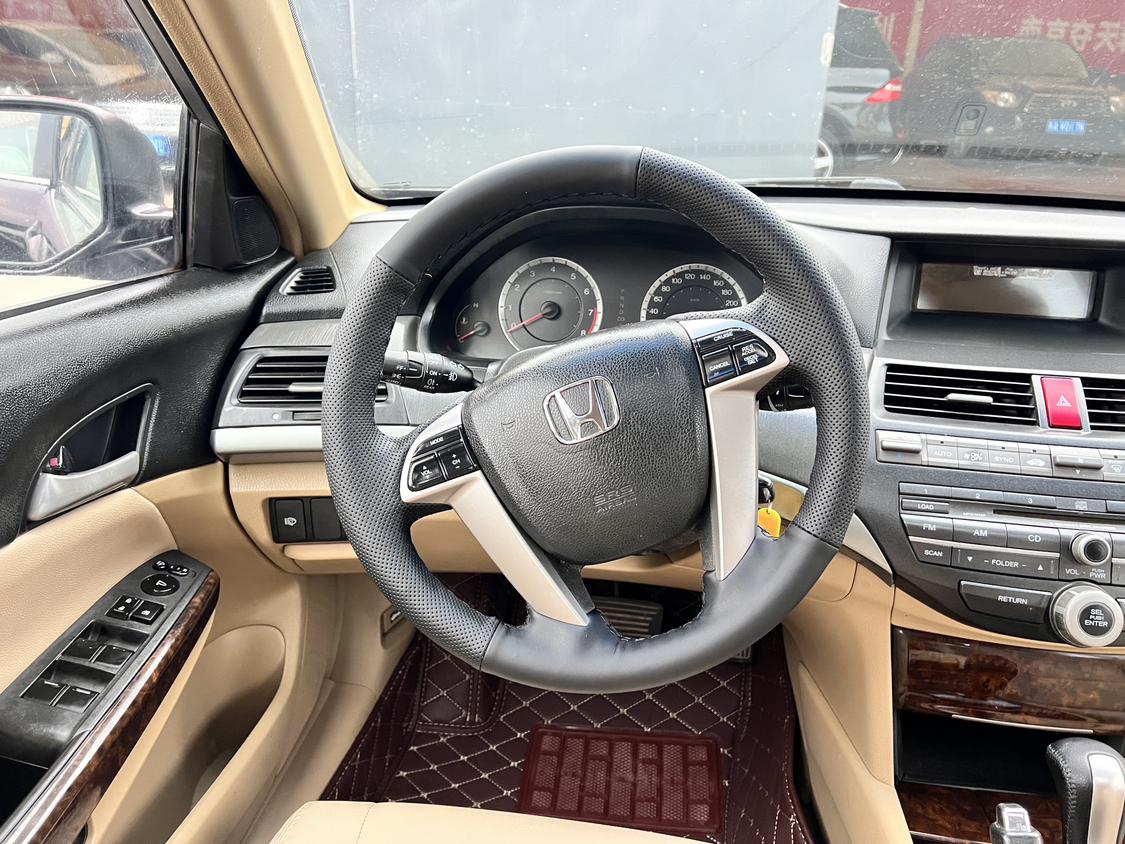 Honda Accord 2010 thumb 11