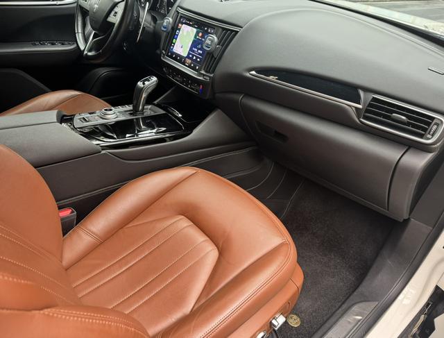 Maserati Levante 2022 thumb 4