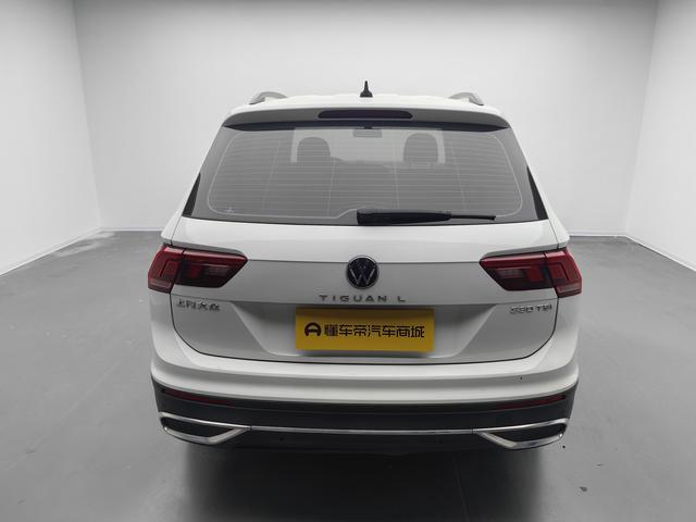 Volkswagen Tiguan 2022 thumb 3