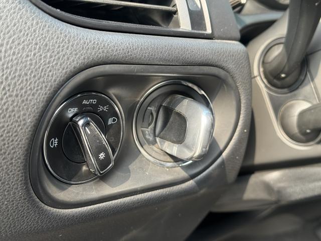 Porsche Macan 2021 thumb 7
