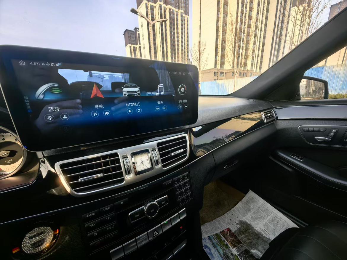 Mercedes-Benz E-Class 2014 thumb 4