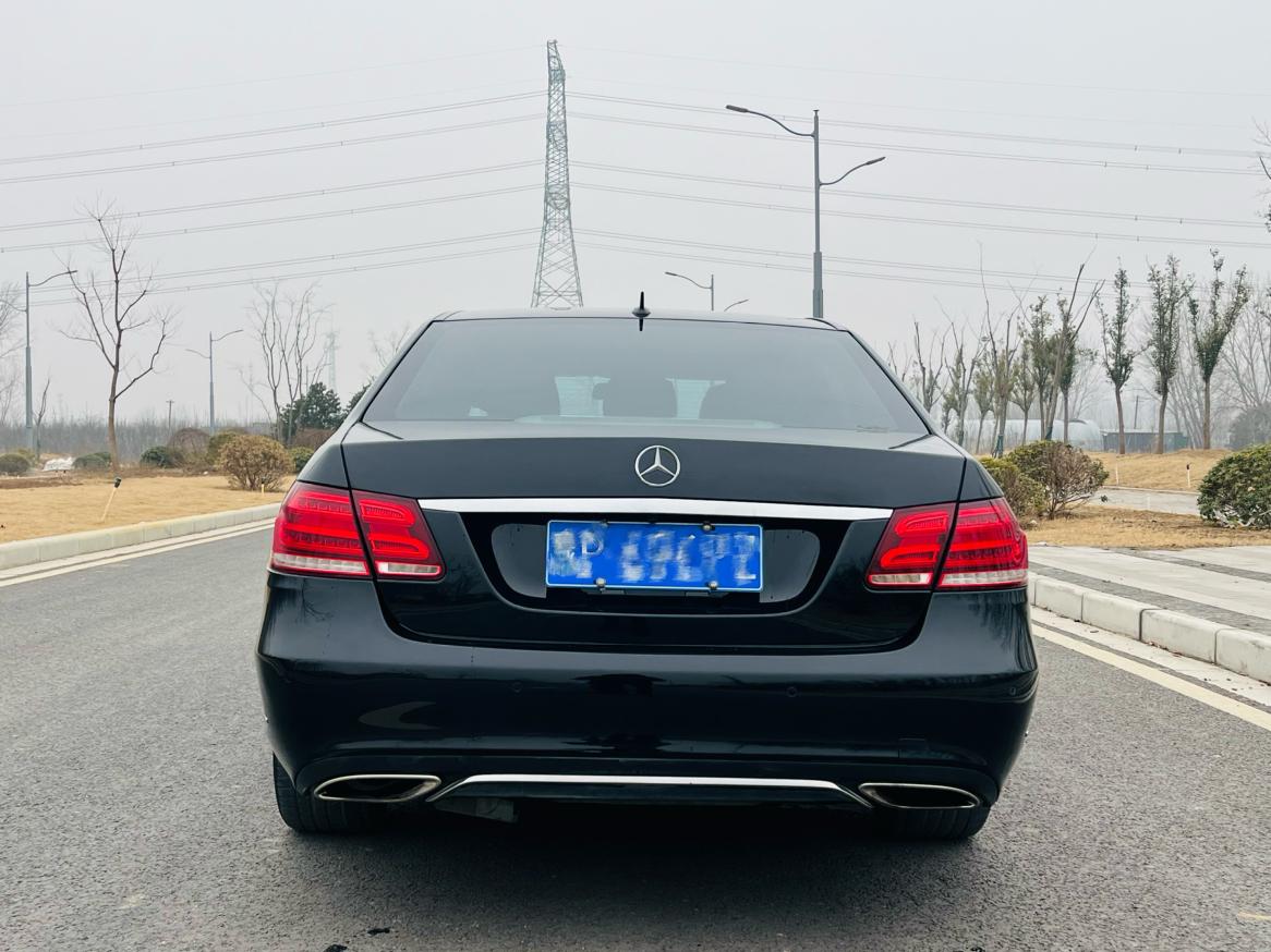 Mercedes-Benz E-Class 2014 thumb 12